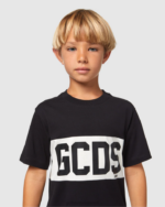 הַלבָּשָׁה GCDS חולצת טריקו של להקת לוגו ג'וניור שָׁחוֹר ילדים 0028710 - Image 4
