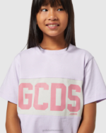 הַלבָּשָׁה GCDS חולצת טריקו של להקת לוגו ג'וניור לִילָך ילדים 0028714 - Image 4
