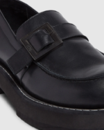 הַנעָלָה GCDS x Clarks מכנסי עור שָׁחוֹר גברים 0028178 - Image 3